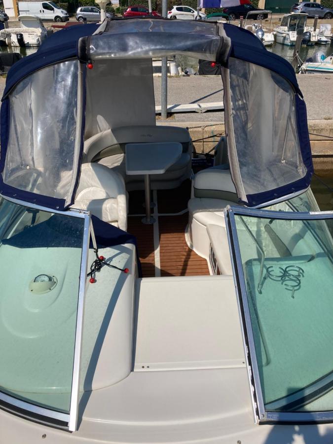 Отель Hebergement Insolite Sur Un Bateau A Quai Ла-Лонд-ле-Мор Экстерьер фото